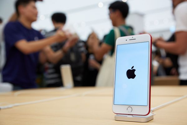 蘋果iPhone新機(jī)NAND Flash供貨缺口達(dá)3成　 東芝、SK海力士難滿足　只能看三星臉色